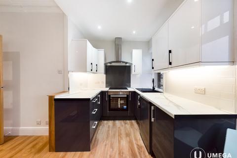 1 bedroom apartment to rent, High Street, Musselburgh, Edinburgh, EH21