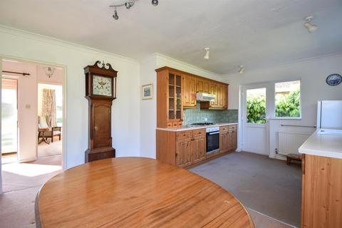 undefined, Greenacres, Hastings TN35