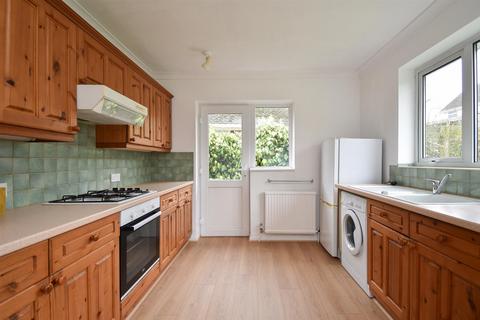 undefined, Greenacres, Hastings TN35