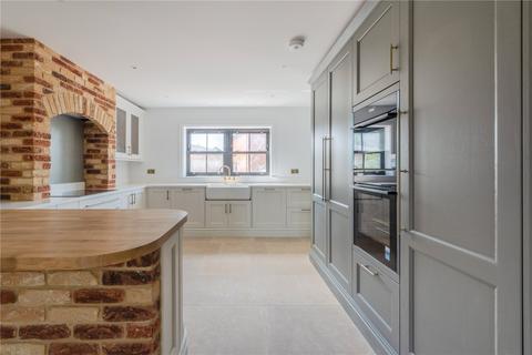 4 bedroom detached house for sale, Newly Built Four Bedroom House in Holcombe