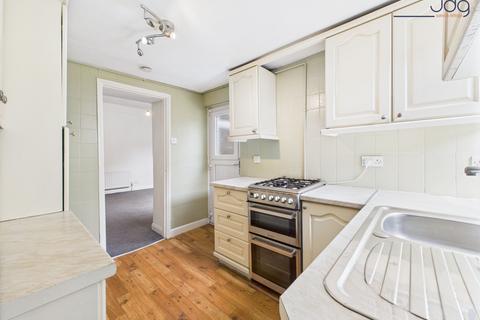 undefined, Mill Street | Spacious size rooms!