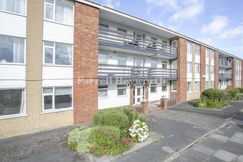 2 bedroom flat for sale, Levens Drive, Morecambe LA3