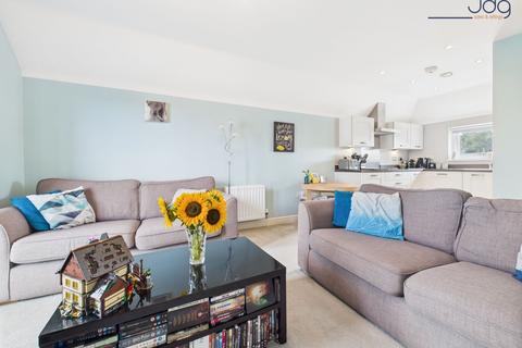 1 bedroom apartment for sale, New Quay Road | Well-presented apartment with attractive views across the river!