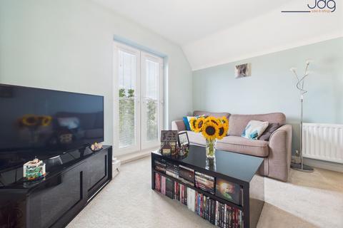 1 bedroom apartment for sale, New Quay Road | Well-presented apartment with attractive views across the river!
