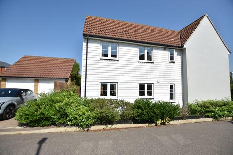 4 bedroom detached house for sale, Woodlands Walk, Essex CM6
