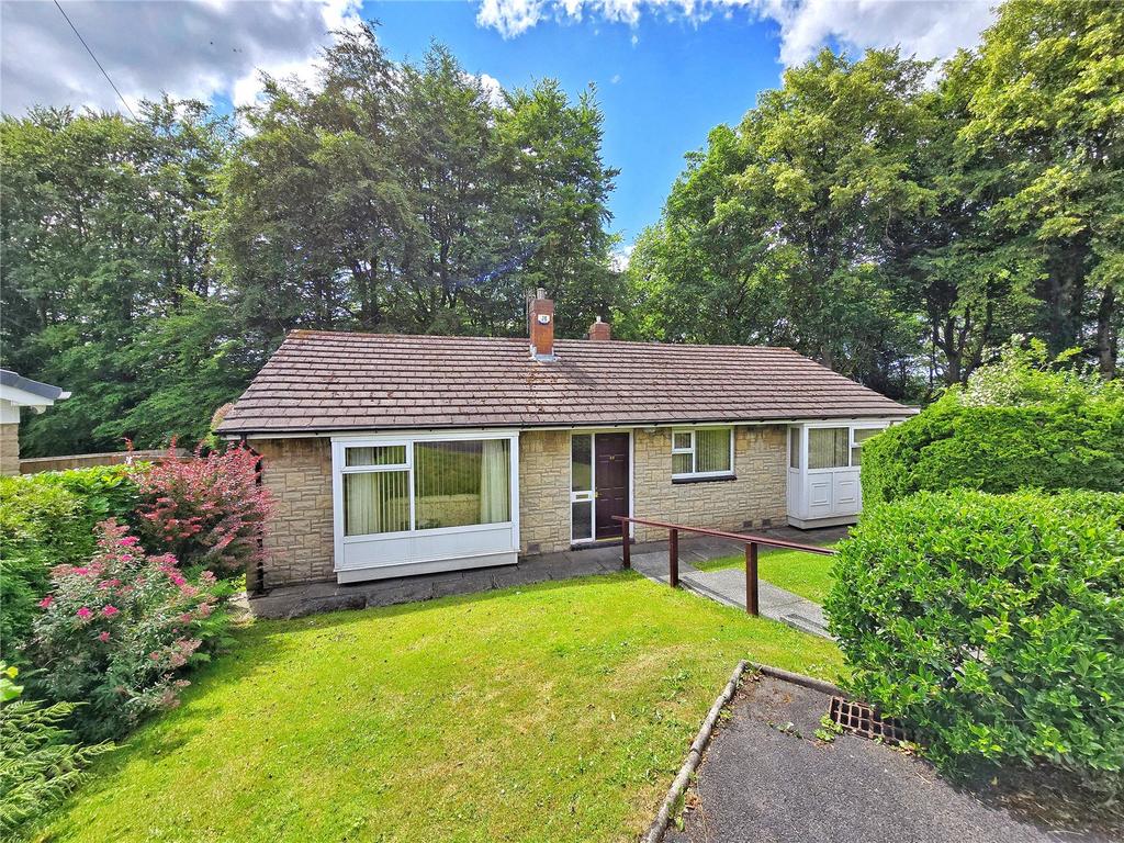 Detached With Garden
