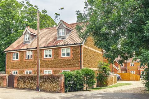 undefined, Chain Free in Heacham