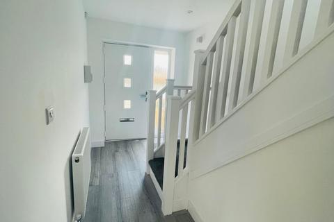3 bedroom detached house for sale, Sandfield Road, West Bromwich, West Bromwich, B71