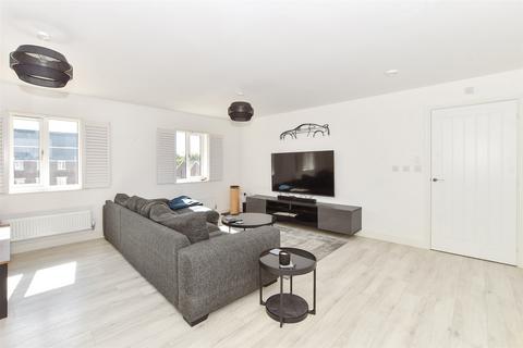 2 bedroom apartment for sale, Topaz House, Crawley RH10