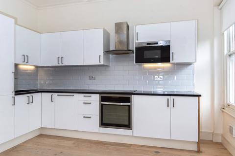 2 bedroom flat to rent, Beversbrook Road, Tufnell Park, London, N19