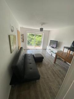 4 bedroom semi-detached house to rent, Penygraig Road, Townhill SA1
