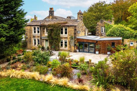 undefined, Woodlands Drive, Bradford BD10
