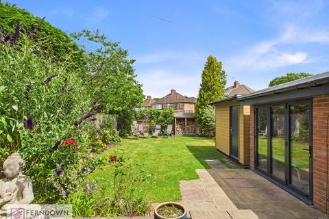 30 Bickenhill Road, Birmingham, B37 7EL