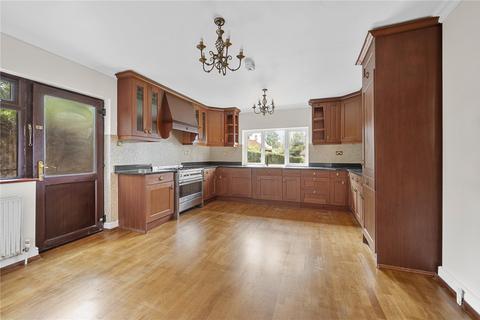 5 bedroom detached house to rent, Ballard Close, Kingston Upon Thames