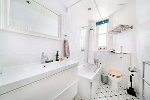 1 bedroom flat for sale, Prince of Wales Mansions, Prince of Wales Drive, London