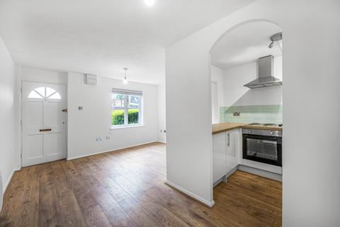 1 bedroom flat for sale, Abingdon Close, London