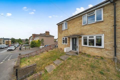 Faversham Road, London, SE6 4XE