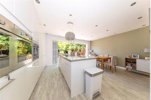 3 bedroom semi-detached house for sale, Willen Road, Newport Pagnell, Buckinghamshire, MK16