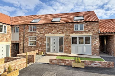 2 bedroom house to rent, 3 Dovecote Mews, Sandhutton