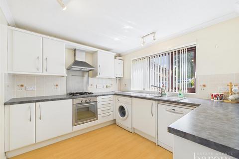 2 Hereford Close, Odiham, Hook, RG29 1PF