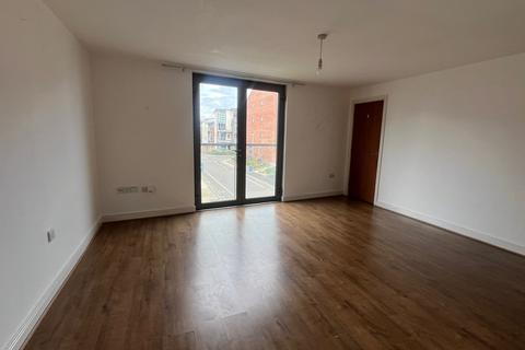 1 bedroom flat to rent, Worsdell Drive, Gateshead, NE8
