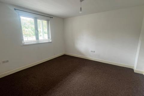 1 bedroom flat to rent, Worsdell Drive, Gateshead, NE8