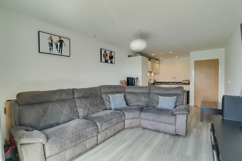 2 bedroom apartment for sale, Keel Road, Woolston