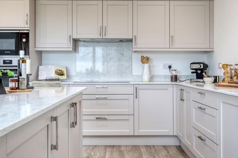 4 bedroom house for sale, Woodside View, Stapleford Abbotts