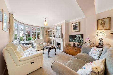 63 Timbercroft, Epsom, KT19 0TH