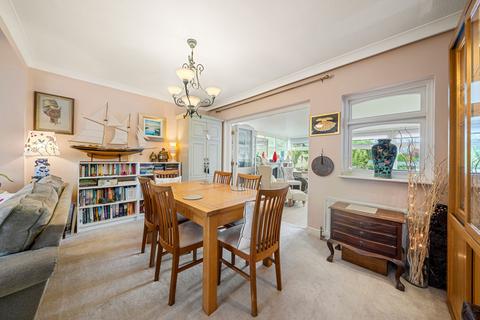 63 Timbercroft, Epsom, KT19 0TH