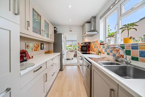 63 Timbercroft, Epsom, KT19 0TH