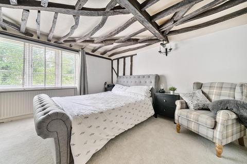 4 bedroom character property for sale, West Street, Harrietsham, Maidstone
