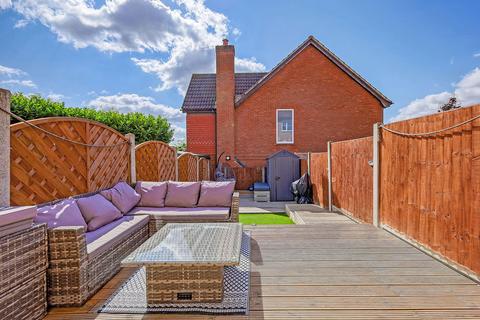 27 Froden Brook, Billericay, CM11 2TW