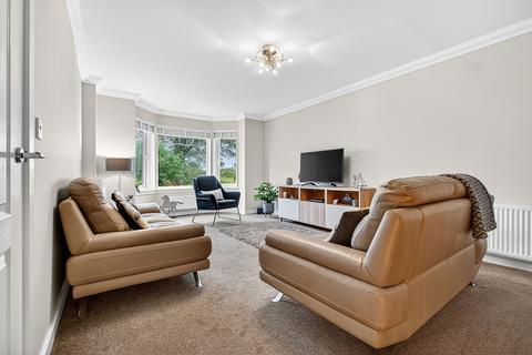 37 Carrick Drive, Irvine, KA12 8SA