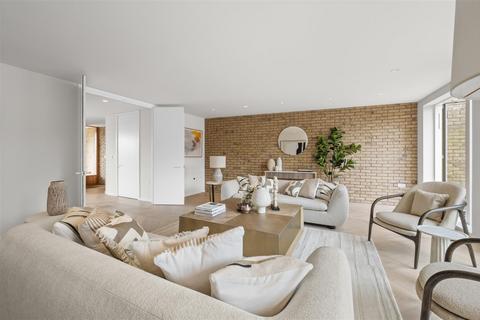 4 bedroom semi-detached house for sale, Coombe Lane, Wimbledon