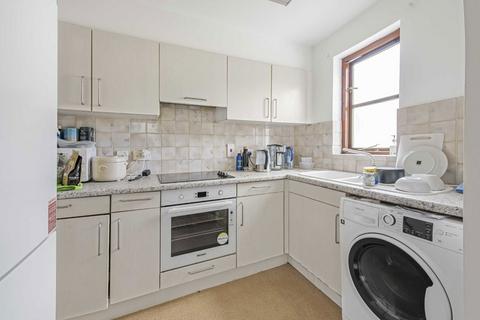 undefined, Kingston Road, Teddington TW11