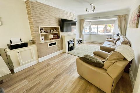 3 bedroom semi-detached house for sale, Holmesfield Road, Birmingham, B42