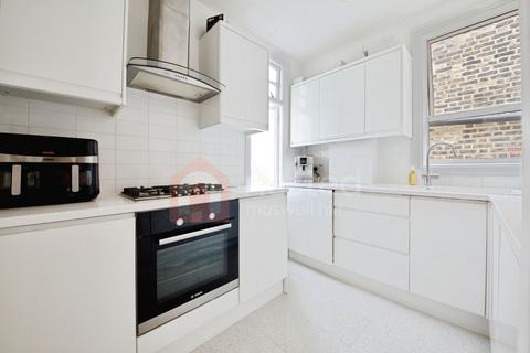2 bedroom flat for sale, Muswell Road, London N10