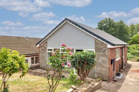 2 bedroom bungalow for sale, Stratheden Road, Burslem, Stoke-On-Trent ST6 7PE