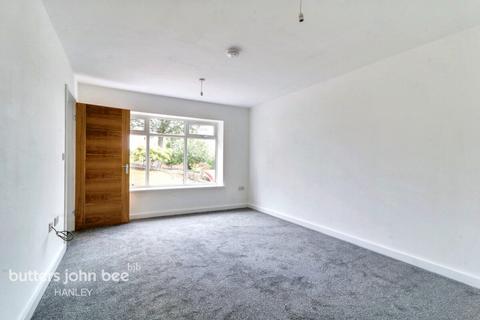 2 bedroom bungalow for sale, Stratheden Road, Burslem, Stoke-On-Trent ST6 7PE