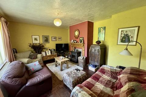 undefined, Riverway, Bonlwwyn, Ammanford