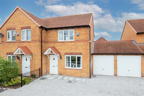 2 bedroom semi-detached house to rent, Cotton Mill Lane, Bradford