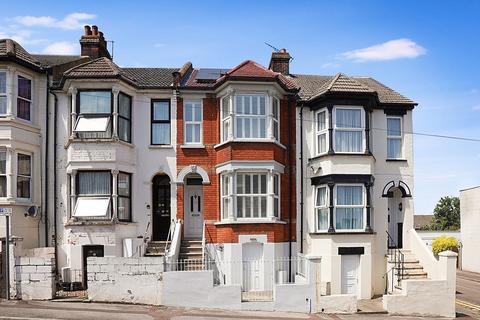 Pagitt Street, Chatham, ME4