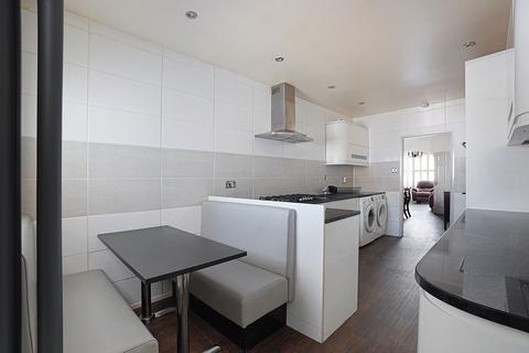 4 bedroom terraced house for sale, Pagitt Street, Chatham, ME4