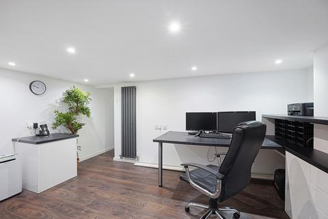 4 bedroom terraced house for sale, Pagitt Street, Chatham, ME4