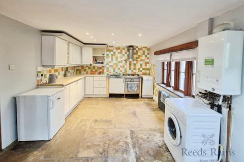 4 bedroom detached house for sale, Marsden Road, Lancashire BB10