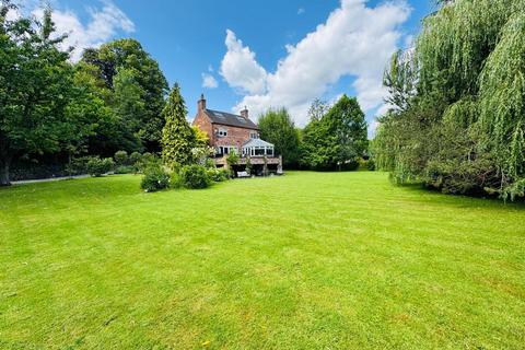 3 bedroom detached house for sale, Alfreton Road, Derby DE21