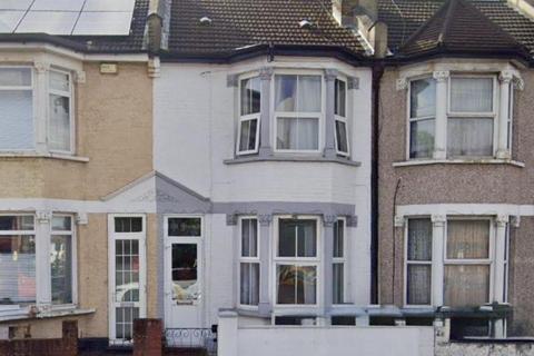 Whitehall Road, Thornton Heath