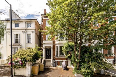 undefined, Abbey Road, London NW8