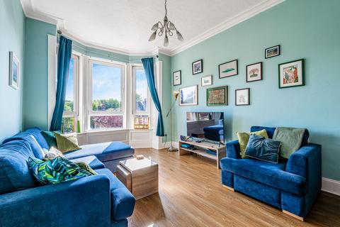 1 bedroom flat for sale, 11 Mannering Road, Flat 2/3, Shawlands, Glasgow, G41 3TB